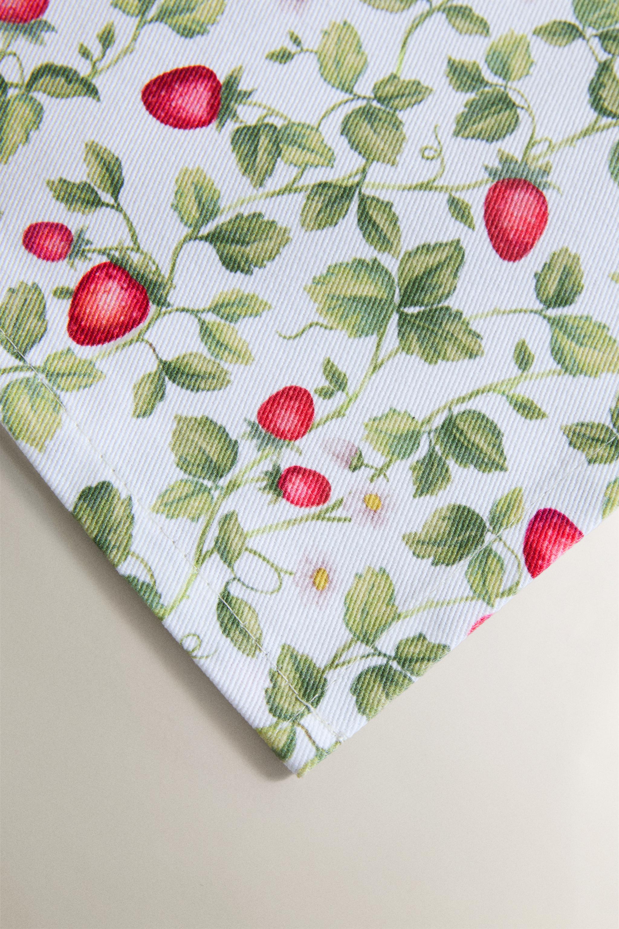 PACK SERVIETTES DE TABLE FRAISES (LOT DE 2)